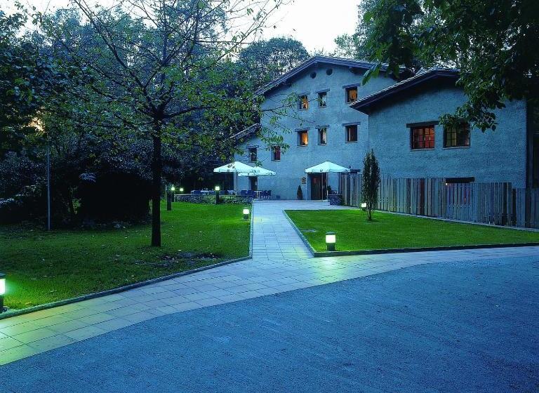 Hotel Rural Can Blanc