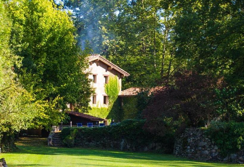 Hotel Rural Can Blanc