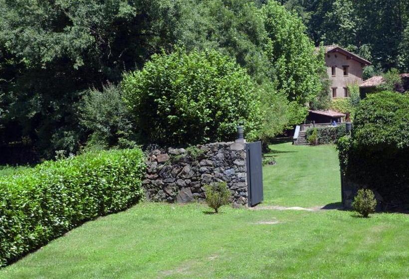 Hotel Rural Can Blanc