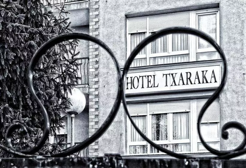 هتل Txaraka