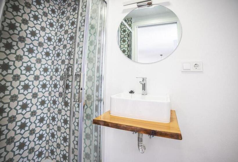 La Cocotera Boutique Hostel & Coworking