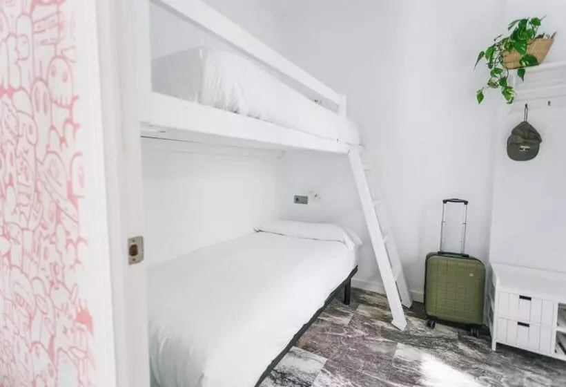 La Cocotera Boutique Hostel & Coworking