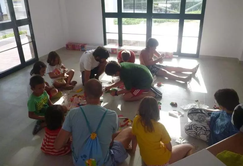 اقامتگاه Camping La Sierrecilla