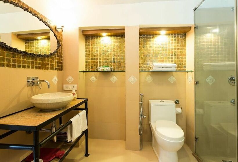 Eleven Bed & Breakfast