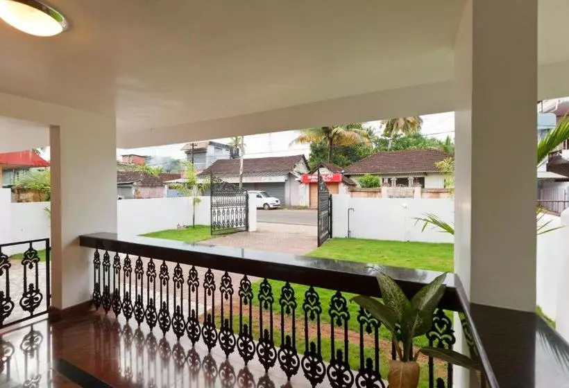 Aamiaismajoitus (B&B) Riviera Residence