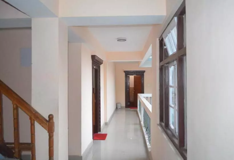 Hotelli Delight Royal Lachung