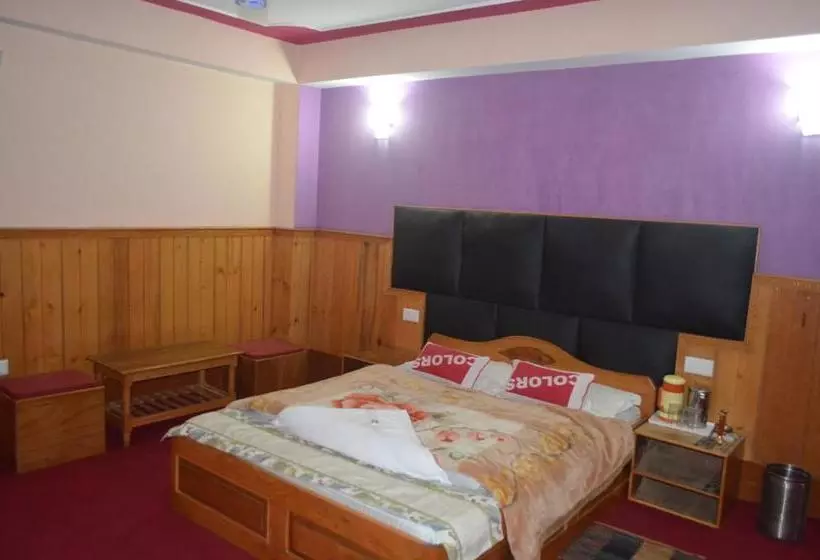 Hotelli Delight Royal Lachung