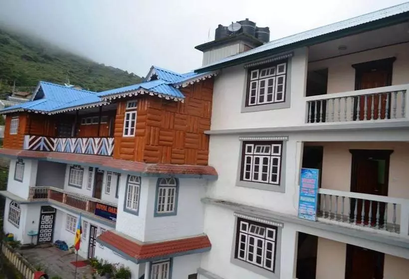 Hotelli Delight Royal Lachung