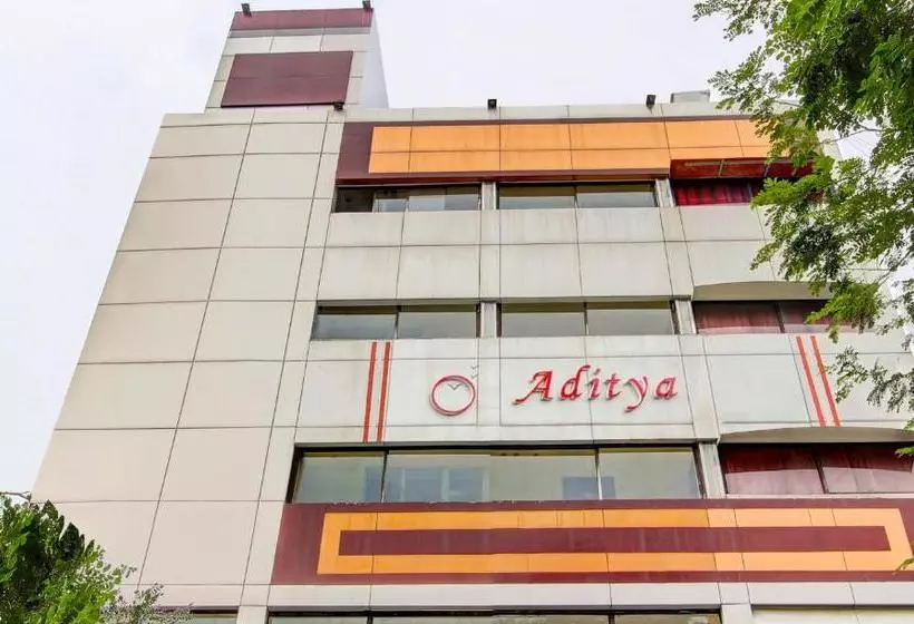 Itsy Hotels Aditya