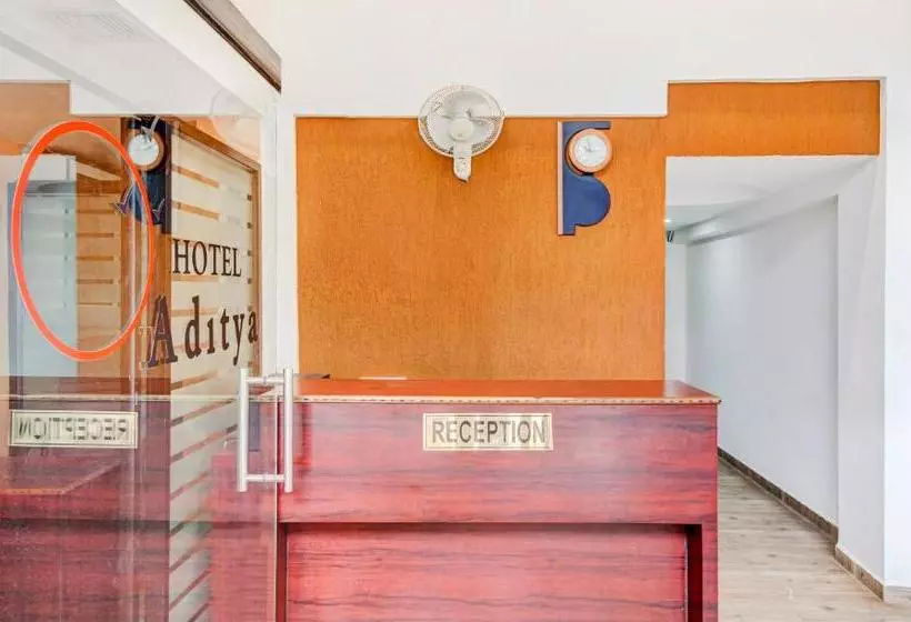Itsy Hotels Aditya