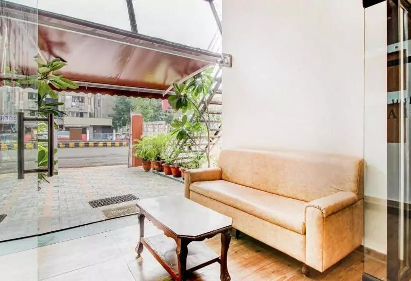 Itsy Hotels Aditya