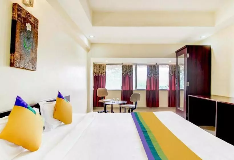Itsy Hotels Aditya