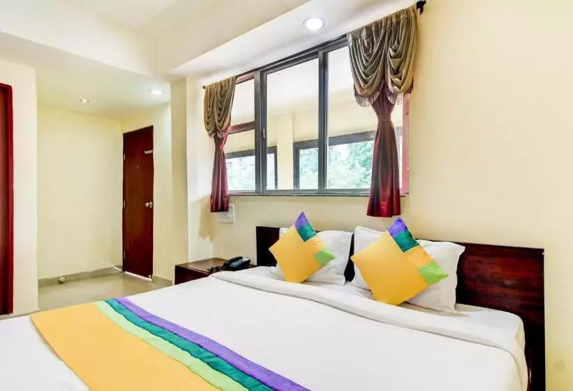 Itsy Hotels Aditya