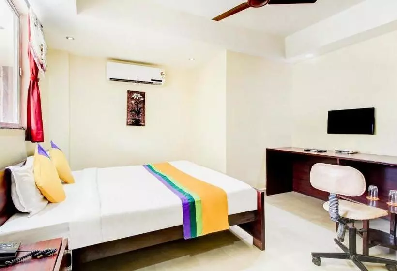 Itsy Hotels Aditya