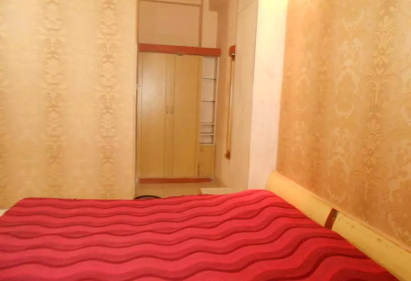 Hotel Bluemoon