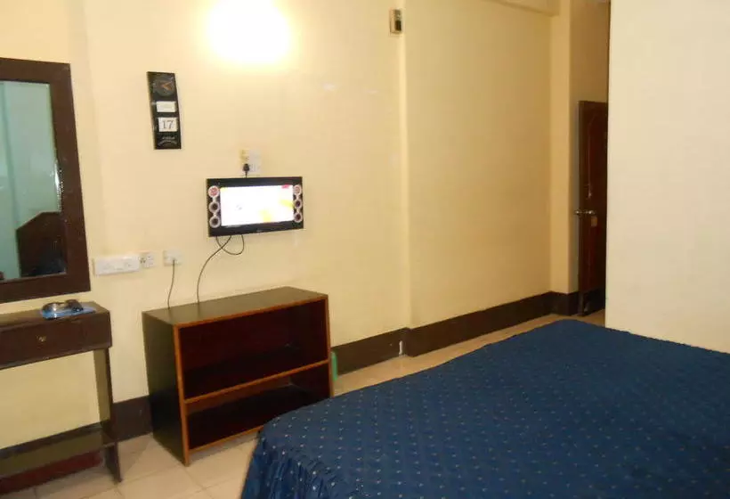 Hotel Bluemoon