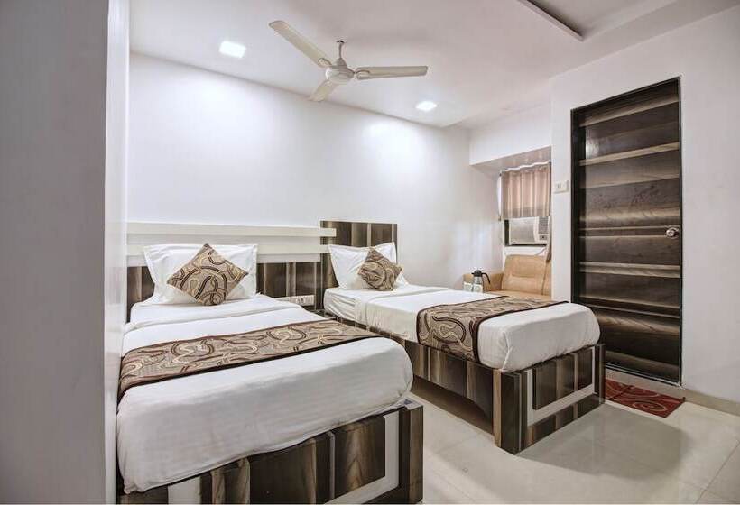 בית מלון כפרי City View