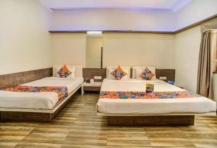 Fabhotel Bee Town