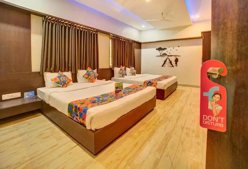 Fabhotel Bee Town