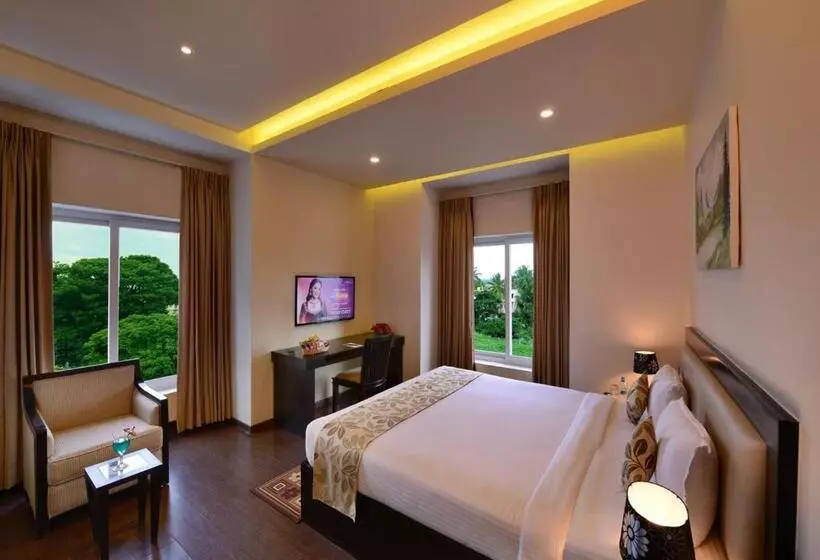 Hotelli Green View Clarks Inn, Shimoga