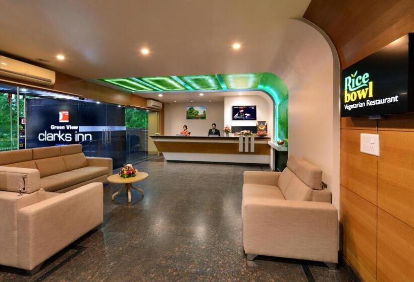 Hotel Green View Clarks Inn, Shimoga