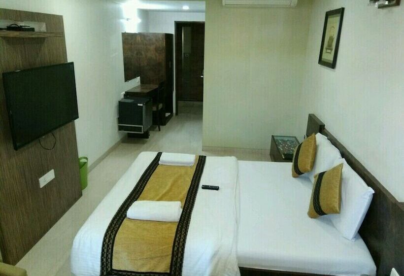 בית מלון כפרי Kabir