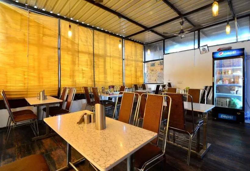 هتل Metro Inn