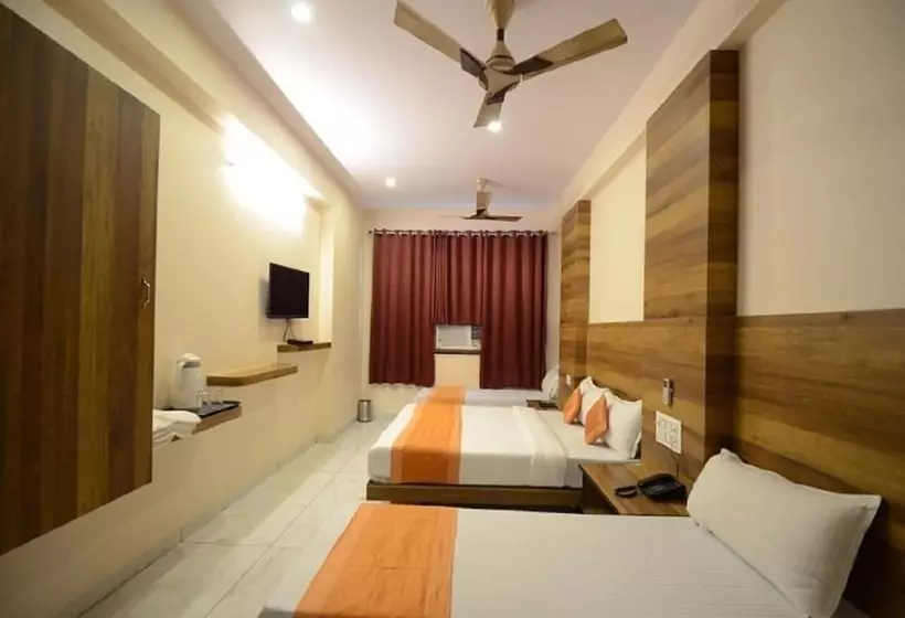 هتل Metro Inn