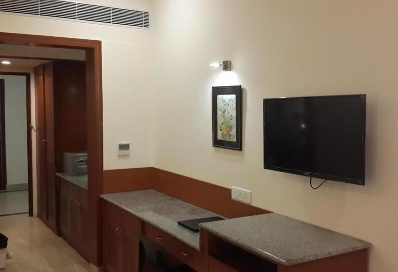 בית מלון כפרי Paramount Inn