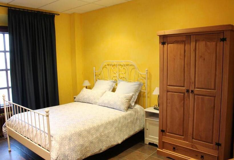 فندق Restaurante Sonsoles