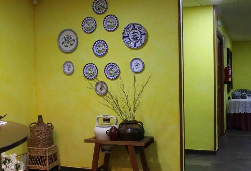 هتل Restaurante Sonsoles