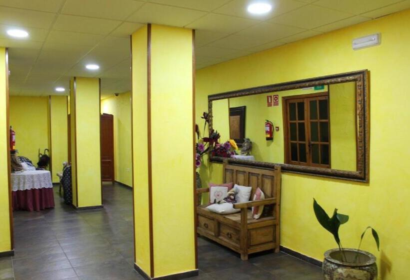 فندق Restaurante Sonsoles