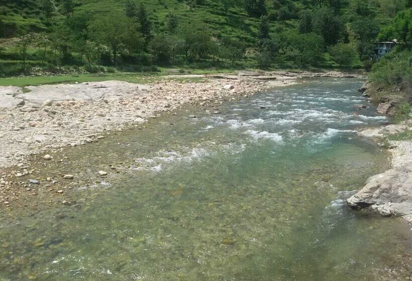 酒店 Shivalik River Retreat