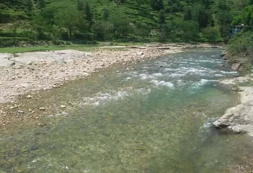 ホテル Shivalik River Retreat