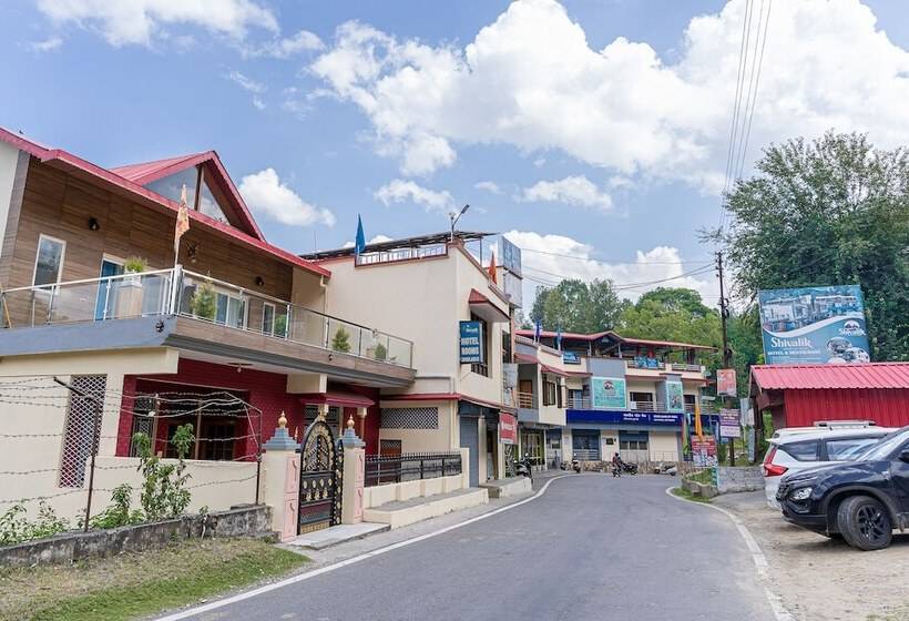 酒店 Shivalik River Retreat