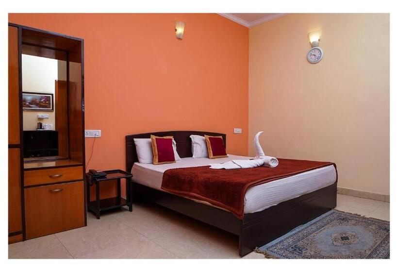 酒店 Shivalik River Retreat