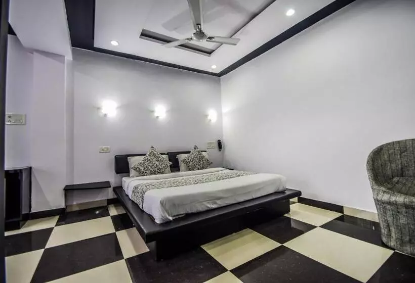 Hotel The Space