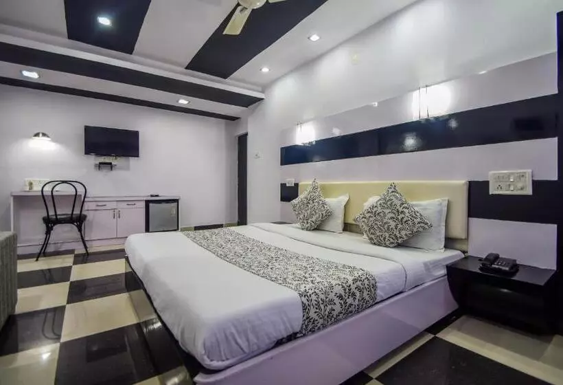 Hotel The Space