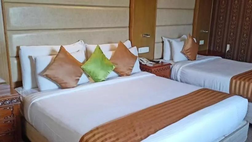 Ideal Beach Resort