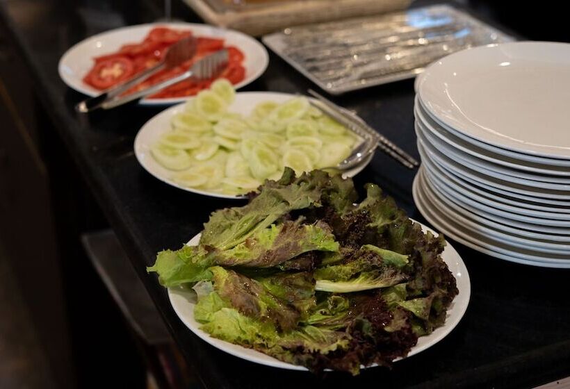 Niranjana Hotel Bodhgaya