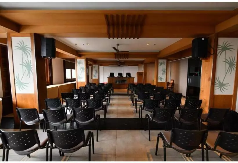 استراحتگاه Chandys Windy Woods Munnar