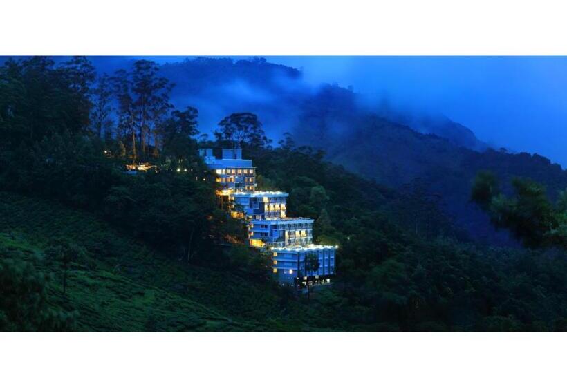 リゾートホテル Chandys Windy Woods Munnar