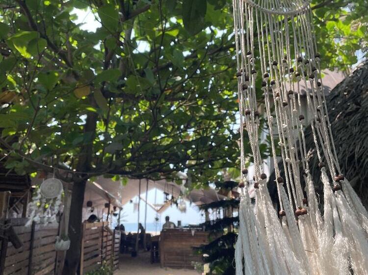 Курорт Ducknchill Agonda