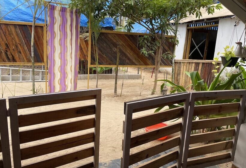 Курорт Ducknchill Agonda