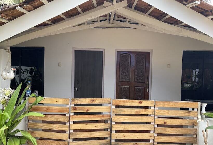 Курорт Ducknchill Agonda