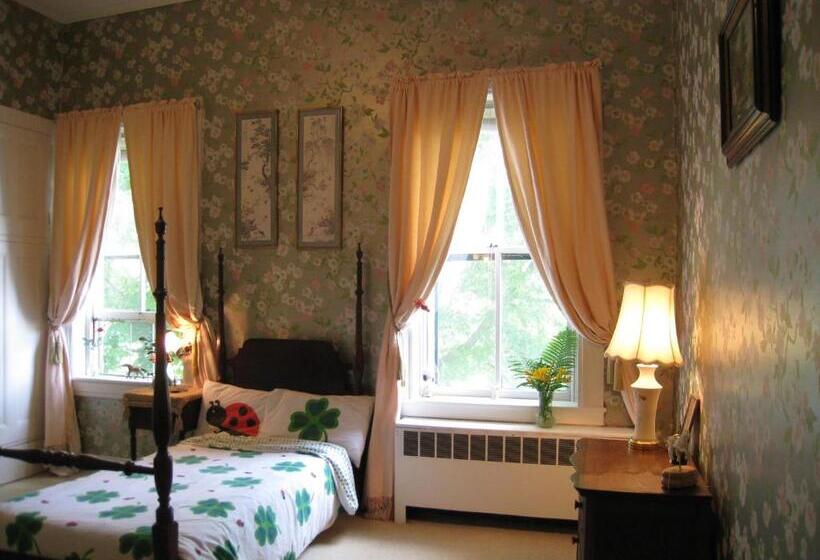 Allegheny Street Bed & Breakfast