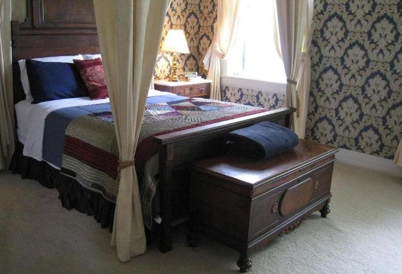 Allegheny Street Bed & Breakfast