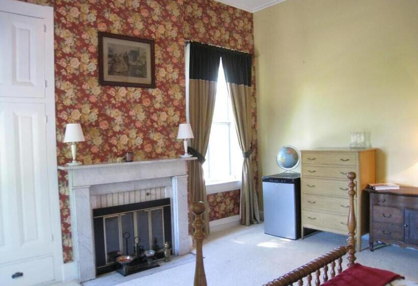 Allegheny Street Bed & Breakfast