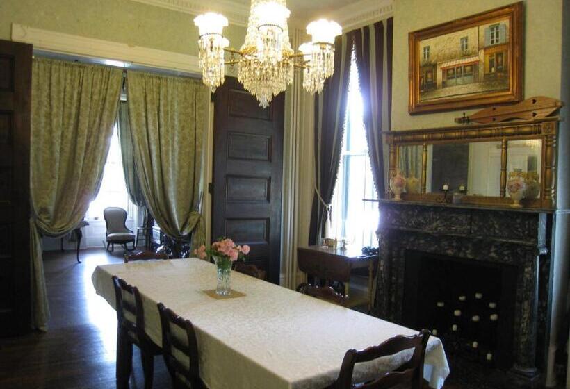 Allegheny Street Bed & Breakfast