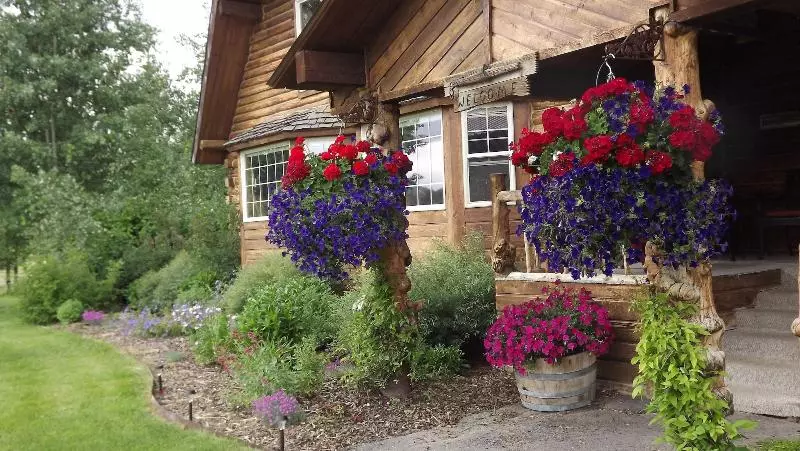 Aamiaismajoitus (B&B) Fin And Feather Inn